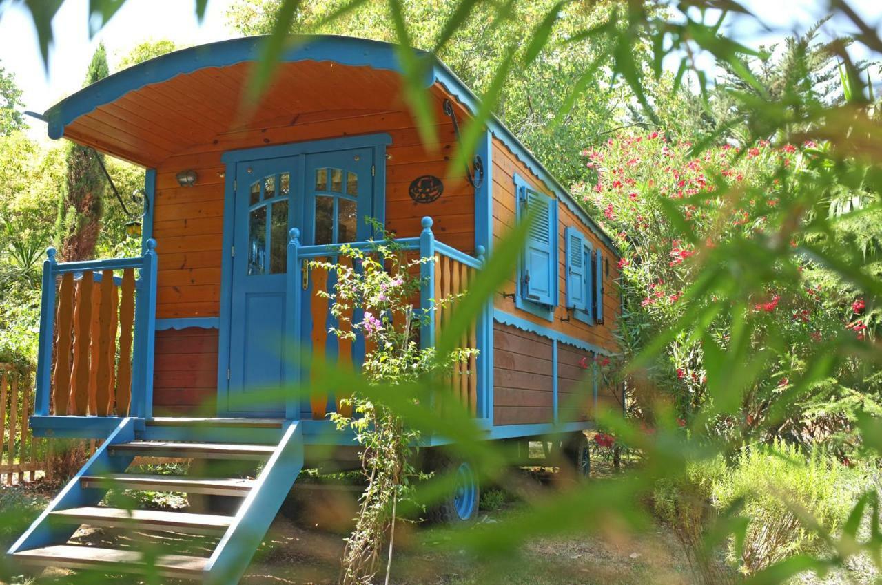 Roulotte De Charme Vila Grasse Exterior foto
